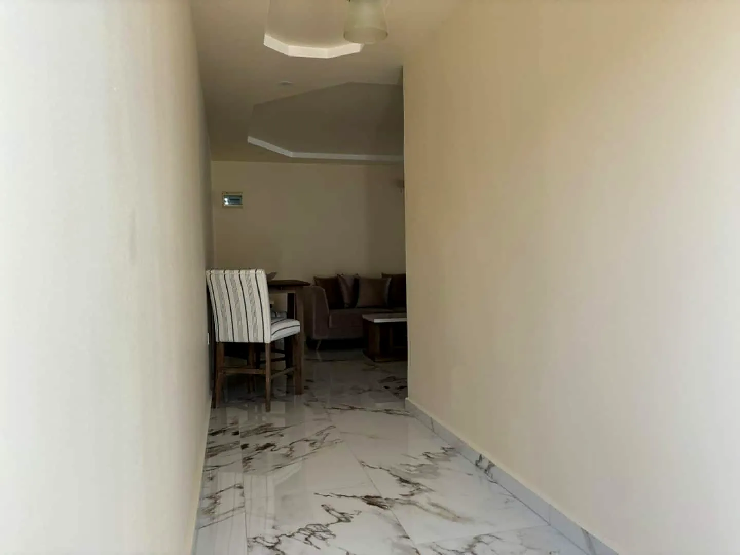 Sabana Hide Away — the hallway